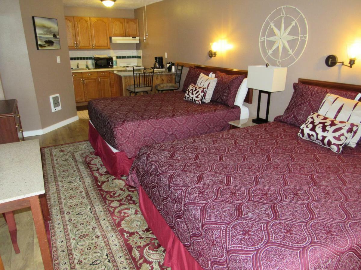 Captain Cook Inn Lincoln City Dış mekan fotoğraf