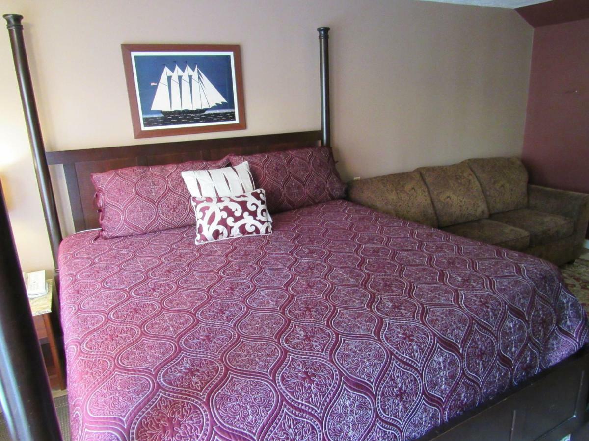 Captain Cook Inn Lincoln City Dış mekan fotoğraf